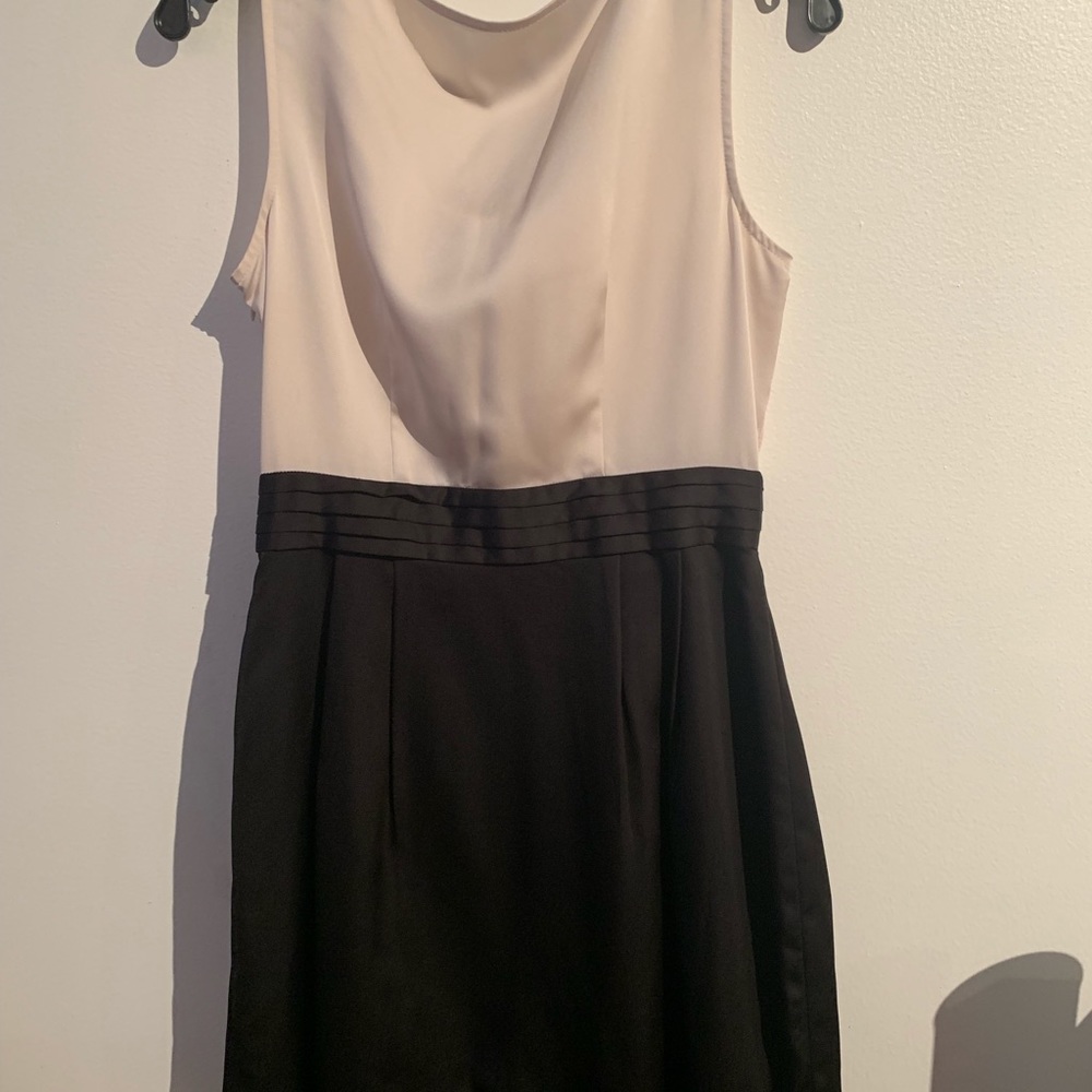 Elegant silk black cocktail dress from Bloomies - Picture 2 of 2